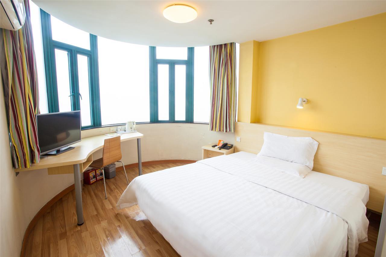 7Days Inn Qingdao Development Zone Jinshatan Екстериор снимка