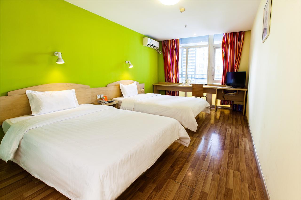7Days Inn Qingdao Development Zone Jinshatan Екстериор снимка